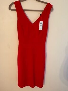 BANANA REPUBLIC SZ 8 !!!Classic V-Neck Red Sheath Dress